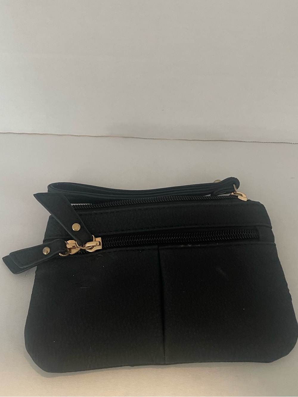 Charming Charlie Black Pebbled Faux Leather Wristlet Clutch Wallet – Gold Accent